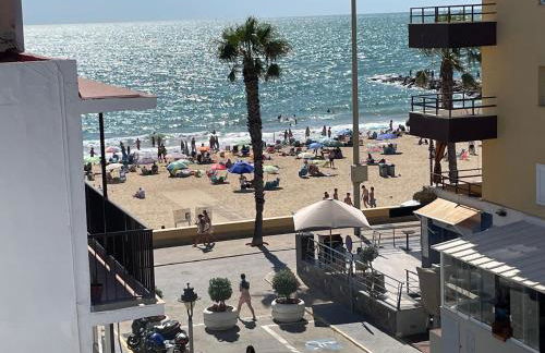 Vistas al mar a 10 metros de la Playa de Regla PARKING GRATIS - Foto 2