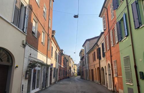 Dimora Pasolini , Stylish Two Bedroom Apartment in the Historic Center - Foto 35