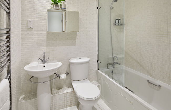 Castle Retreat City Centre Near Train & Parking - Foto 9