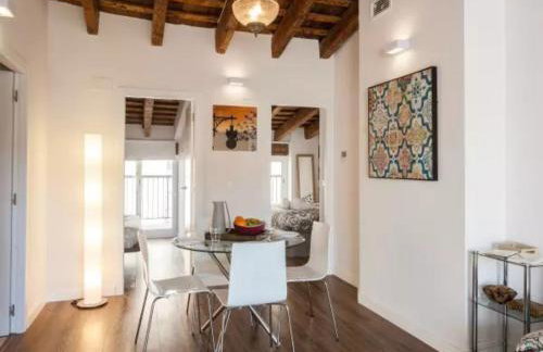 FLORIT FLATS - CENTER 2BR 2BA ATTIC TERRACE VIEW WIFi AC - Photo 18