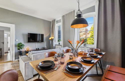 NASA Homes 4 Zimmer Altbauwohnung Zentral inkl Smart TV Netflix Garten - Foto 1