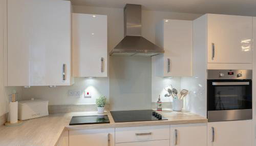 Foxglove Haven- 3-Bed Detached - Garden - Drive - Foto 3, stove