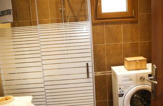 Village House - Photo 22