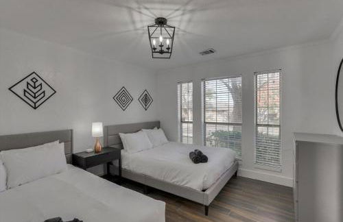 The Prestige Poolside Escape - 5BR with Cinema & Gaming - Foto 23