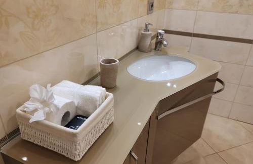 La Dolce Vita Of Via Veneto - Prestigious Apartment With Wonderful Terrace In the Historic Center - Foto 9