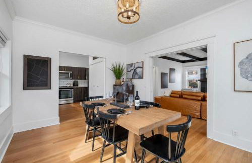 Campus Corner Retreat Two King Beds and Dog Friendly - Foto 5