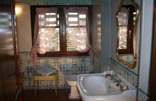 Villa Antica Sosta Renai - Foto 37