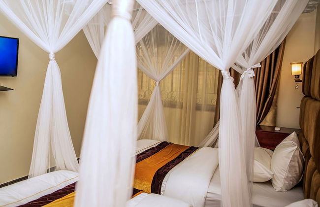 2 Bed - Sleeps 4 - Parking - 20 min to Airport - Foto 3