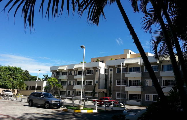 Suites & Apartments San Benito Flats - Photo 33