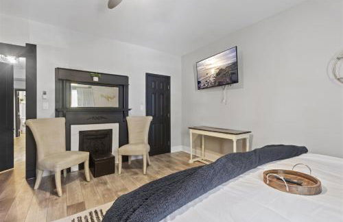 Workfriendly home with priv yard, near downtown - Foto 12