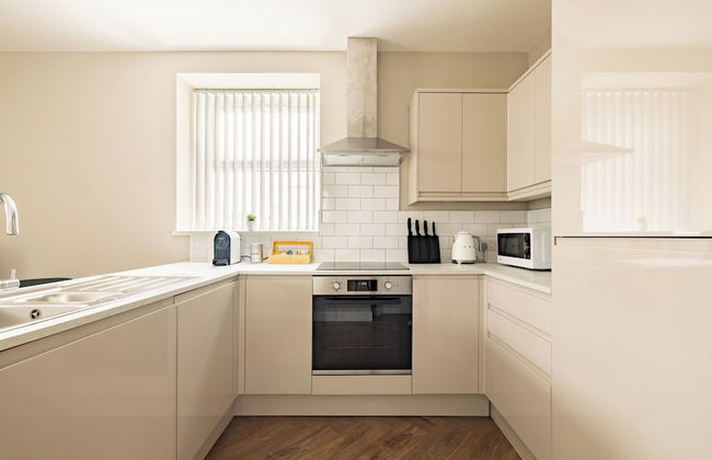 Plymouth by Charles Hope - Foto 7