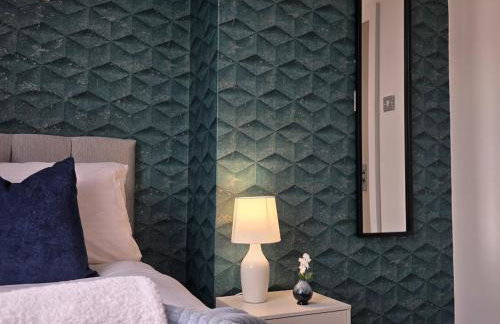 Anfield 4 min walk Sleeps 7 4BR 5Bed 3Bathrooms - Photo 27