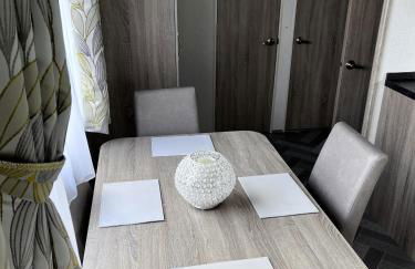 Coopers Beach 3-bed Caravan, Sleeps 8 & Pets Ok - Foto 45