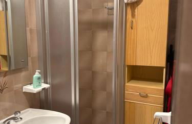 Facing the Sestriere Ski Slopes - Foto 29