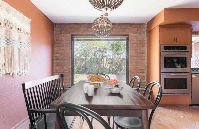 Charming 5bdr Hacienda w/ Pool, Fire Pit, Billiards La Casona by Avantstay - Foto 34