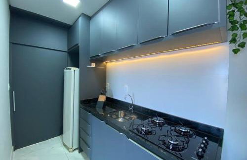 Stúdio de 1 Quarto, Wifi 500mb, Condominio com Elevador, 1 Vaga de Garagem, Cozinha Completa - Indicado para Grupos, Hospedes a Trabalho, Família e Pets - Foto 11