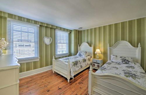 Striking Cape May Getaway, Steps From the Beach! - Foto 19