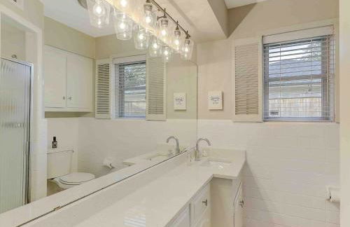 5 STAR House - Chic Mid-Century Modern Luxury Home - Foto 29