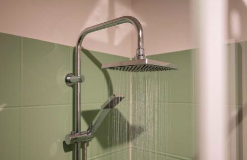 4Tiny Together-Apartment - Balkon, Netflix, Nespresso, Messe - Foto 6