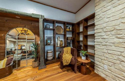 Magnificent 90-acre Texas Ranch Estate On San Marcos River - 5 Bedrooms - Newly Renovated & Professionally Furnished 9t Ranch By Boutiq - Foto 18