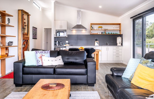 Whale Watcher 1 - Photo 7