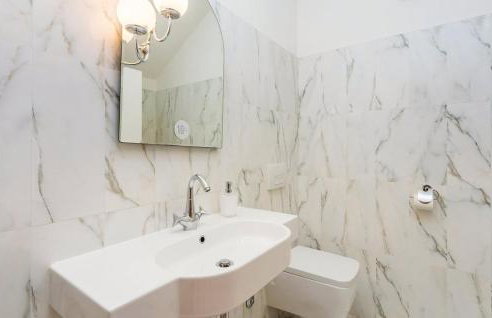 Holiday home in Šušnjevica with swimming pool - Photo 13