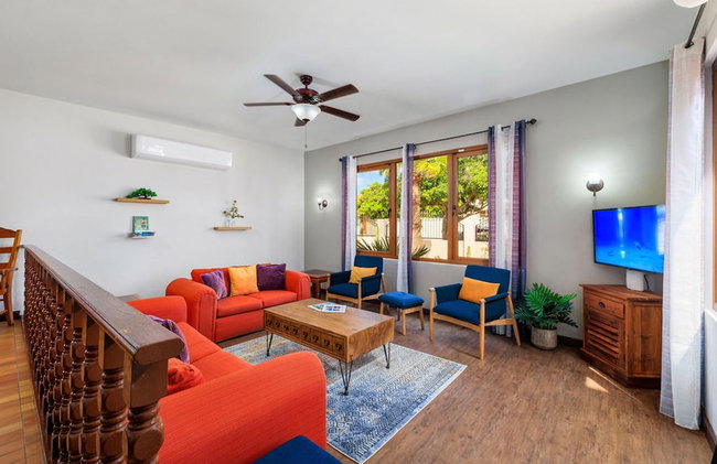 Spacious 4BR Villa Private Pool Cozy Location - Photo 5