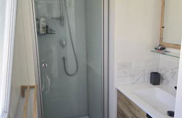 Charmant Mobil home avec piscine privative - Foto 10