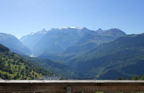 Studio cabine spacieux à 250m des pistes, 4 couchages, parking gratuit - Auris en Oisans - FR-1-297-248 - Foto 2