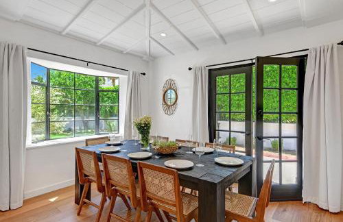 Famous Movie Colony Estate- Casa de Amigos Estate- Ultra Luxe, Pool, Spa, Firepit 4bd, 3.5bth - Foto 30