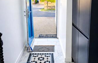 Criccieth 1 Bed Apartment Private patio Off Road Parking - Photo 8