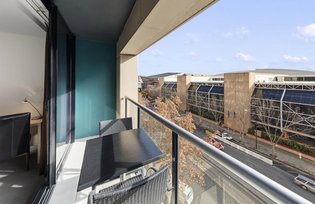 Oaks Adelaide Horizons Suites - Foto 32