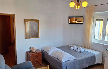 Apartment Zvone - Photo 7