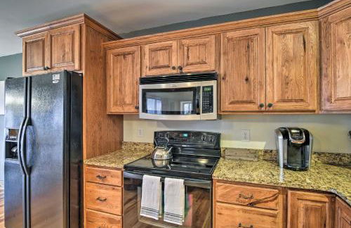 Cabin with Fireplace and Mountain Views 5 Mi to Boone - Foto 12