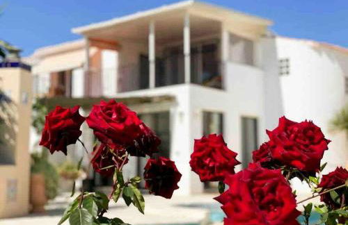 Villa Los Faramondos Naturehouse - Photo 2