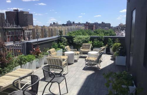 Large and Luxurious in Strivers Row - Photo 42