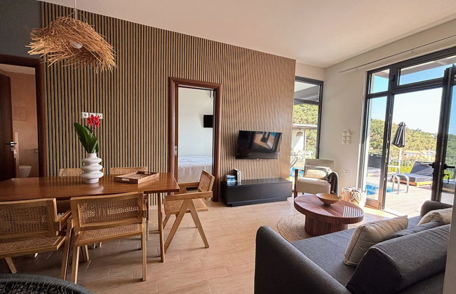 Superior 3-bedroom Villa Cassiope With Private Pool and Breathtaking Sea Views - Foto 14