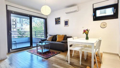 Grandpa´s tree - private garage - Foto 3