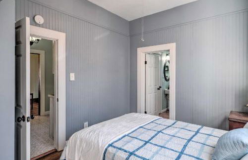 Lake Charles Cottage with Fireplace and Yard! - Foto 20