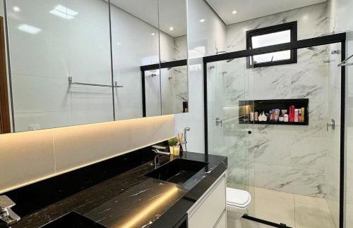 House in a Climatized Condominium with heated pool - Foto 9