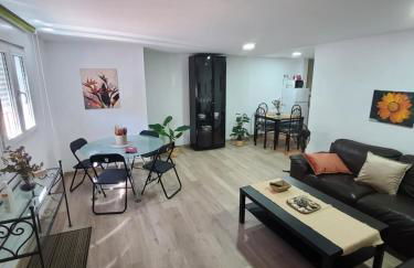 La Plumaria de Málaga - Photo 1