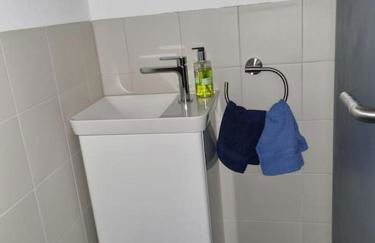 Ferienwohnung mit Garten und Bergblick - Foto 14