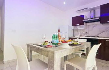 Ninfa Sul Mare Apartments - Piscina Idromassaggio 50 M E T R I dal Mare Free Parking - Photo 9