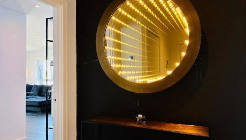 Luxury 2 Bed Apartment - River Views - Parking - Foto 4