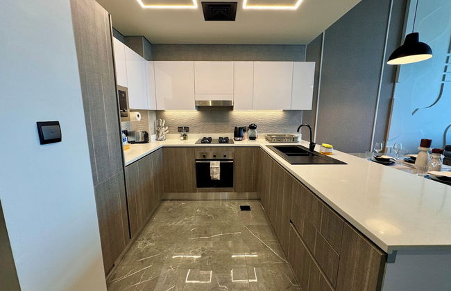 Easygo-upgraded 1bdr Mageye MBR - Photo 11