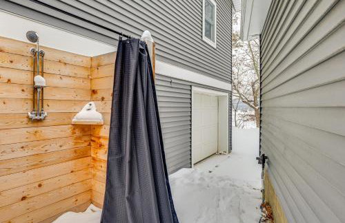 Hot Tub, Dock and Sauna! Lake Wisconsin Retreat - Foto 35