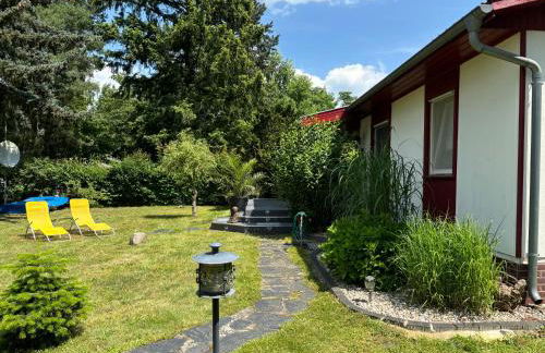 Bungalow-Jessern Ferienhaus im Grünen mit Seeblick - Foto 4