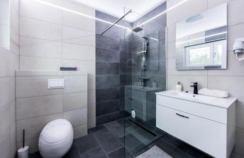 Lovely Home In Novo Zvecevo With Sauna - Foto 32