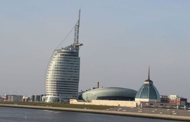 Roof-only House Modern Retreat - Photo 25