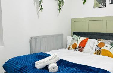 4BDR House By Homesy - Short Term Rental Cardiff - Ideal for Contractors - Foto 42